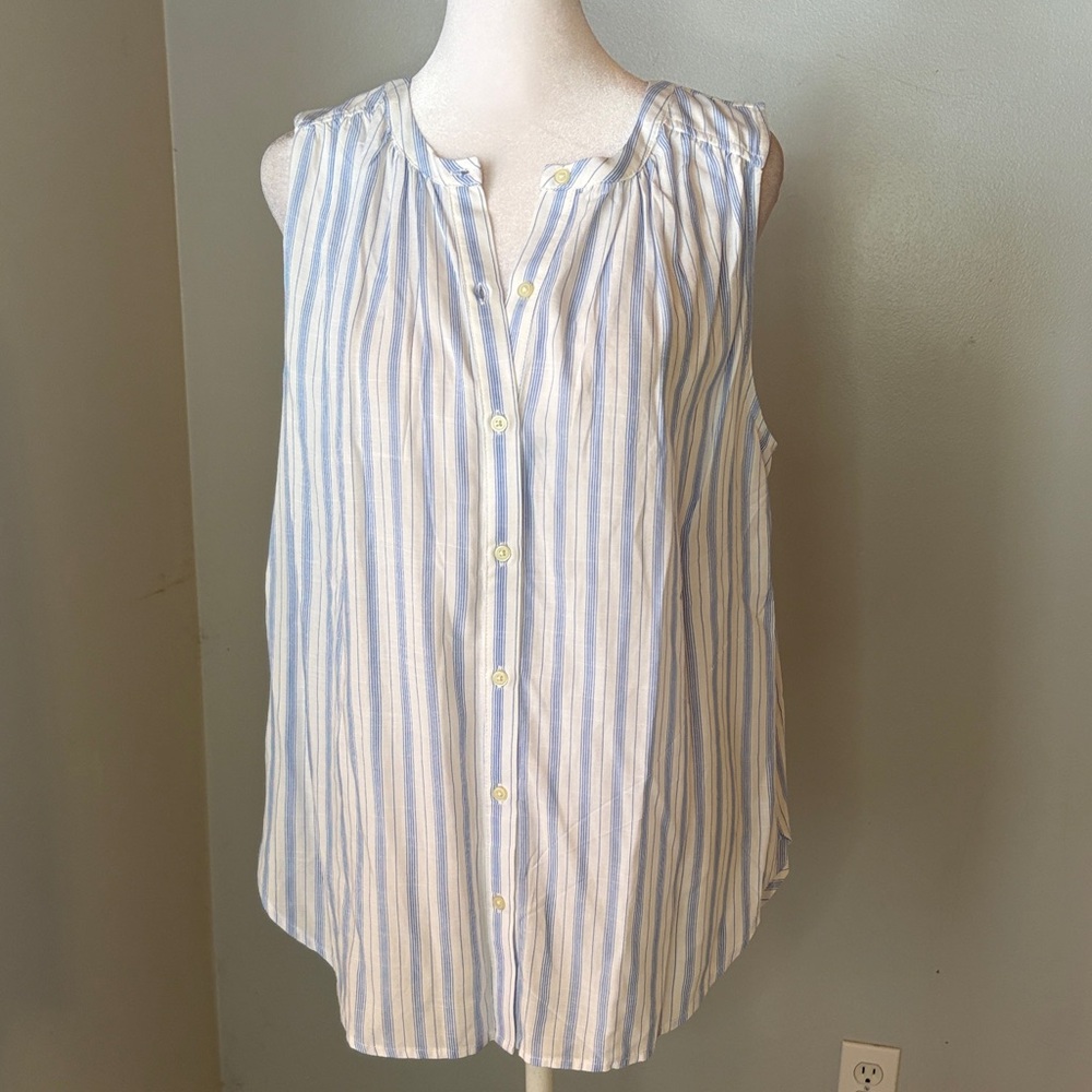 [LOFT] Striped Sleeveless Button-Up Blouse - Size Medium